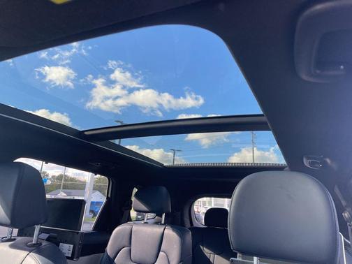 2023 Kia Sorento Plug-In Hybrid SX Prestige