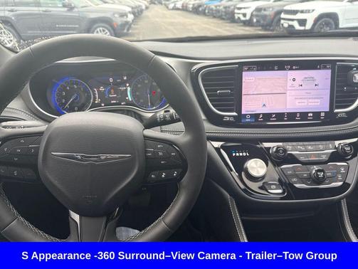 Velvet Red Pearlcoat 2023 Chrysler Pacifica Limited