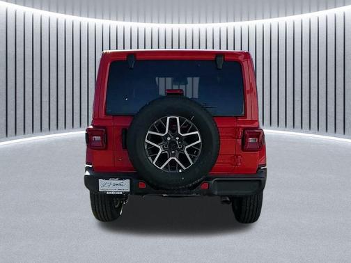 2026 Jeep Wrangler 4-Door Sahara 4x4