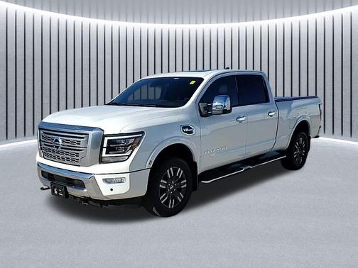 2022 Nissan Titan XD Platinum Reserve
