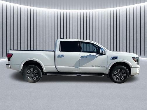 2022 Nissan Titan XD Platinum Reserve
