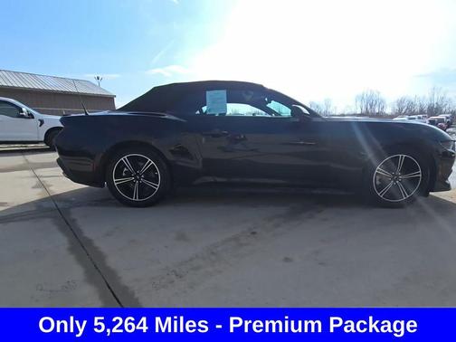 2025 Ford Mustang EcoBoost Premium