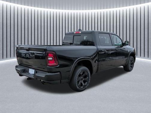 Diamond Black 2026 RAM 1500 Big Horn/Lone Star