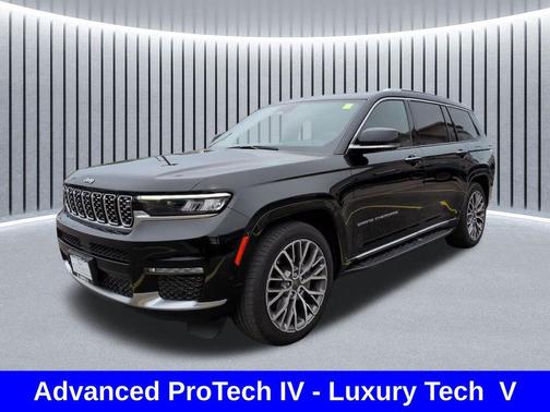 Diamond Black Crystal Pearl 2023 Jeep Grand Cherokee L Summit Reserve