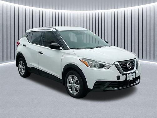 2020 Nissan Kicks S