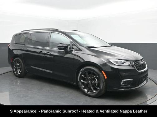 2025 Chrysler Pacifica Limited