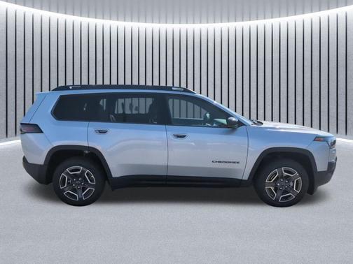 Silver Zynith Clearcoat 2026 Jeep Cherokee Limited