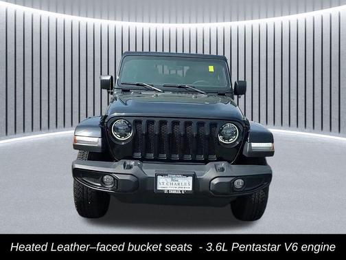 Black Clearcoat 2023 Jeep Wrangler 4-Door Sahara Altitude