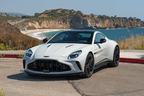 2025 Aston Martin Vantage 