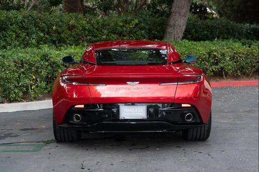 2024 Aston Martin DB12 