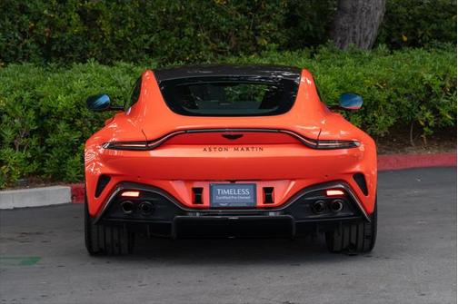 2025 Aston Martin Vantage Base