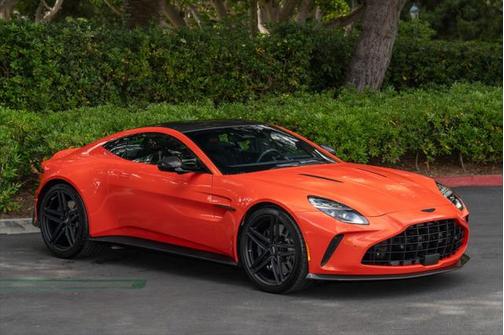 2025 Aston Martin Vantage Base