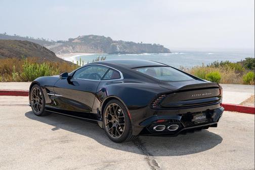 Onyx Black 2025 Aston Martin Vanquish V12