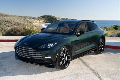 2026 Aston Martin DBX 707