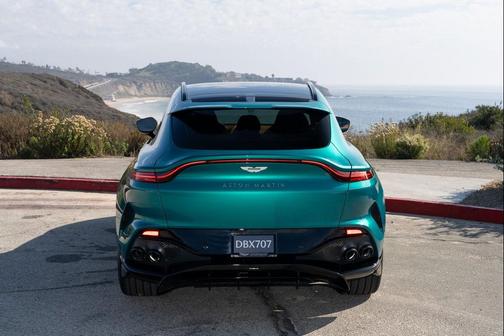 2025 Aston Martin DBX 707