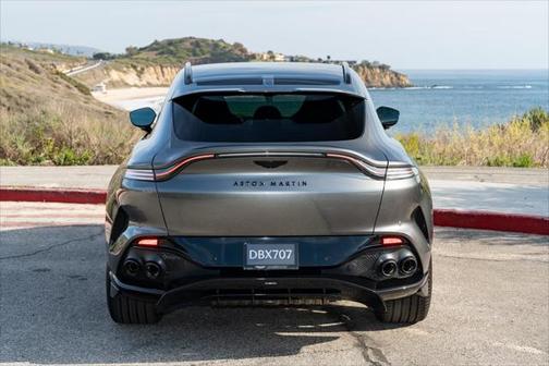 2025 Aston Martin DBX 707