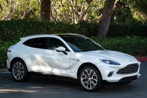 2021 Aston Martin DBX Base
