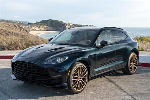 2025 Aston Martin DBX 707