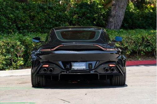 2025 Aston Martin Vantage