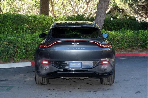 2021 Aston Martin DBX 