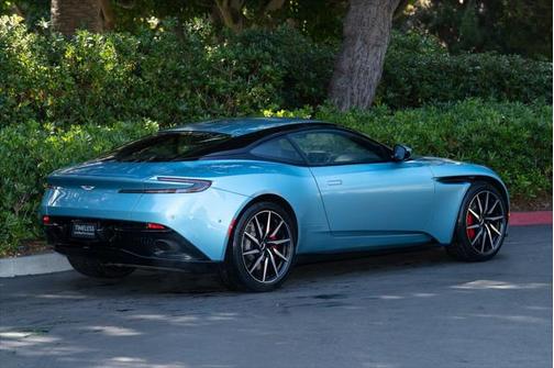 2020 Aston Martin DB11