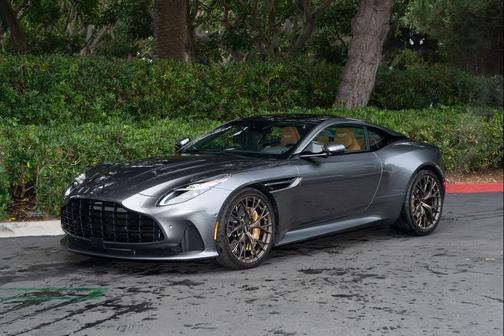 2025 Aston Martin DB12 