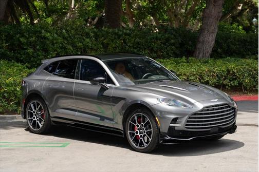 2024 Aston Martin DBX 707