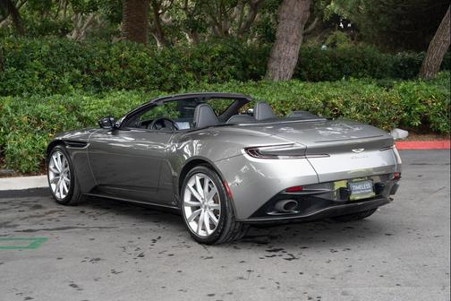 2019 Aston Martin DB11 Volante