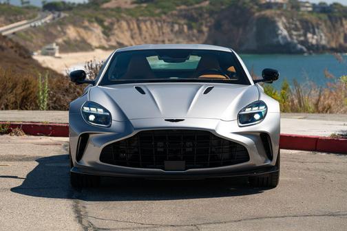 2025 Aston Martin Vantage Base