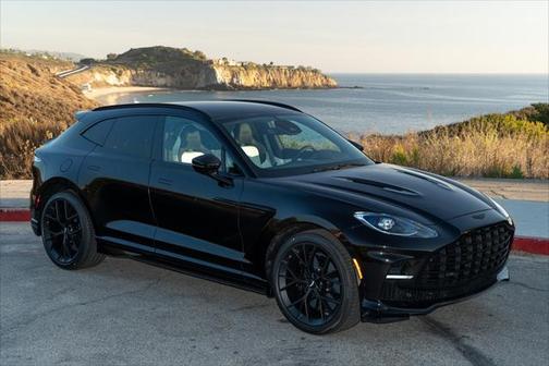 2025 Aston Martin DBX 707