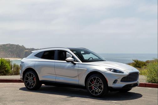 2021 Aston Martin DBX