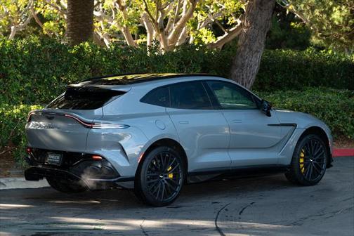 2023 Aston Martin DBX 707