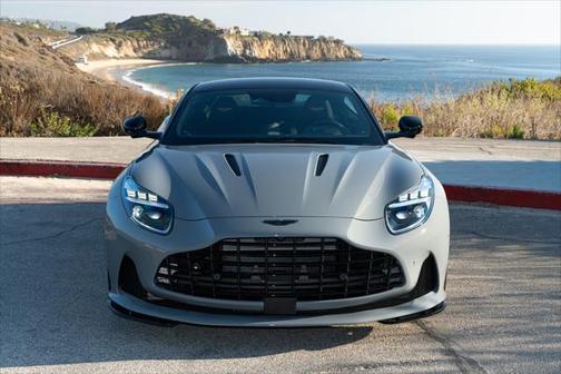 2025 Aston Martin DB12