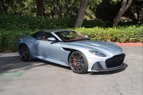 2021 Aston Martin DBS Superleggera Volante