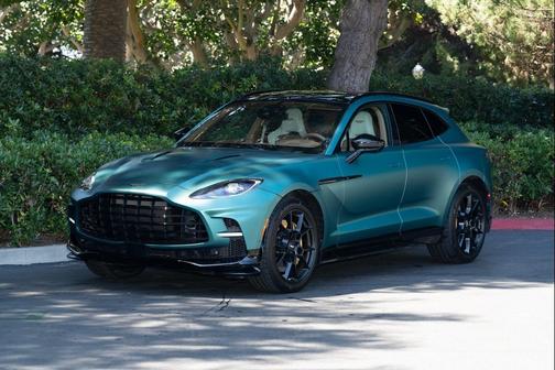 2023 Aston Martin DBX 707