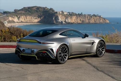 2025 Aston Martin Vantage