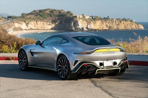 2025 Aston Martin Vantage