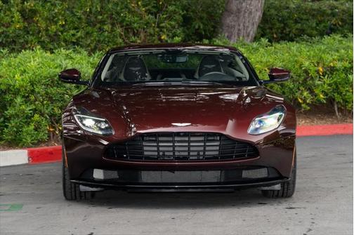 2019 Aston Martin DB11