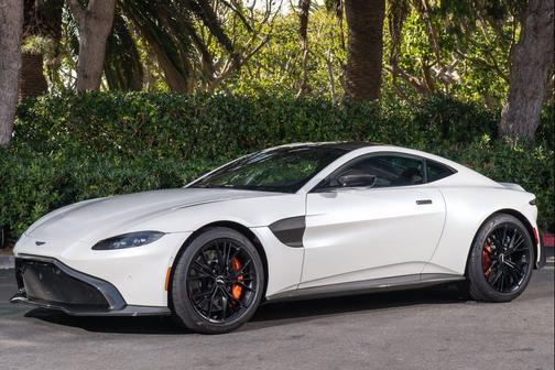 Satin Morning Frost White 2021 Aston Martin Vantage Manual