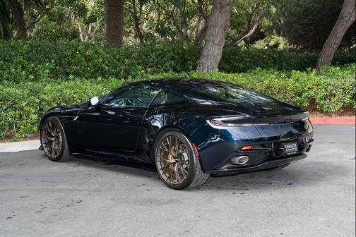 2024 Aston Martin DB12 