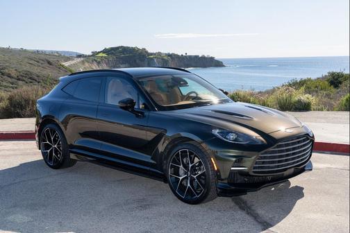 2026 Aston Martin DBX 707