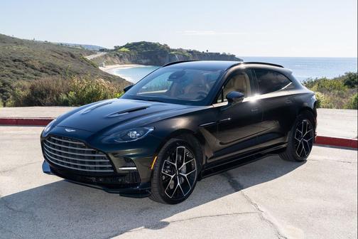 2026 Aston Martin DBX 707