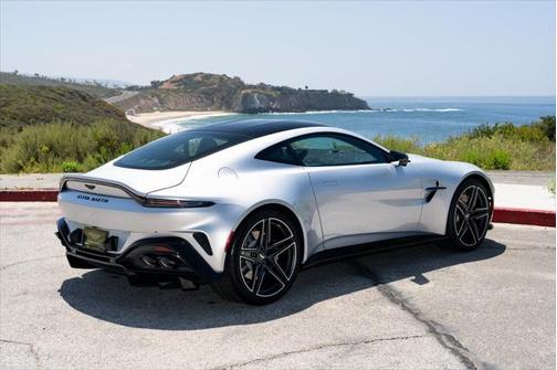 2025 Aston Martin Vantage