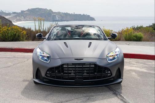 2025 Aston Martin DB12 Volante