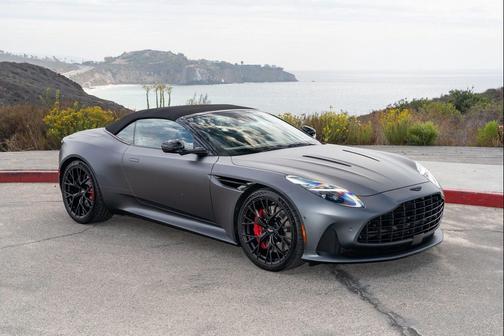 2025 Aston Martin DB12 Volante