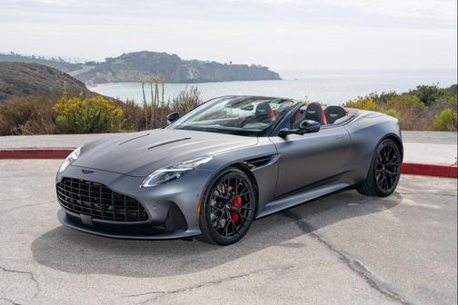 2025 Aston Martin DB12 Volante