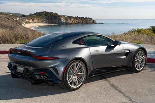 2025 Aston Martin Vantage