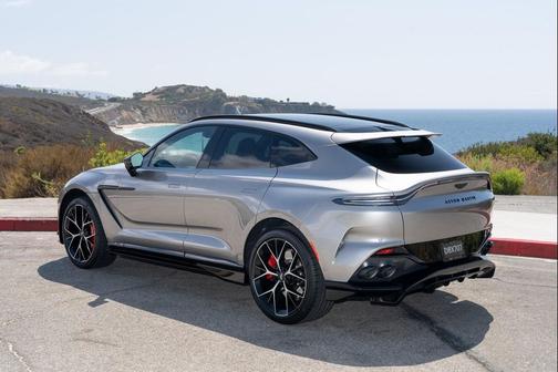 2025 Aston Martin DBX 707