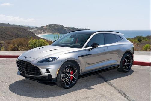 2025 Aston Martin DBX 707