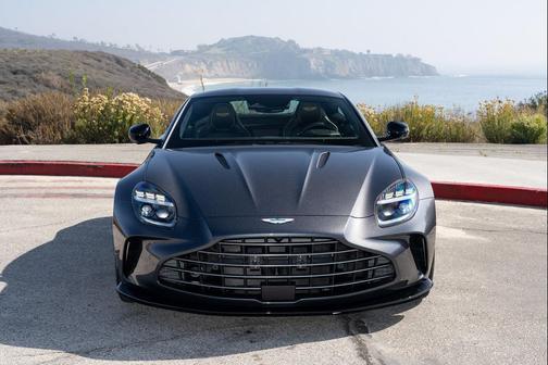 2026 Aston Martin Vantage 